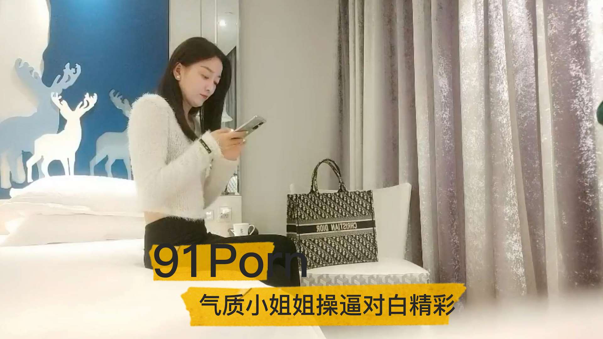 【利哥探花】170CM顶级美女，穿上衬衣红裙吸吮奶子，镜头前特写深喉，揉穴舔逼抗腿打桩机_学生妹_酒店真实偷拍