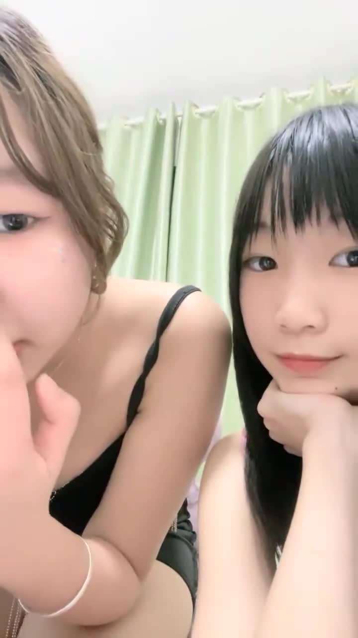 [直播] 一只兔叽吖校花双女神 !尺度升级完全放飞 无套群P 小妹妹挺漂亮 被干得娇喘阵阵 4